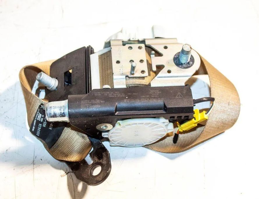 MERCEDES-BENZ R-Class W251 (2005-2017) Bagerste sikkerhedssele i midten 33058956,0405456928,a2518600485,2018680222 32872685