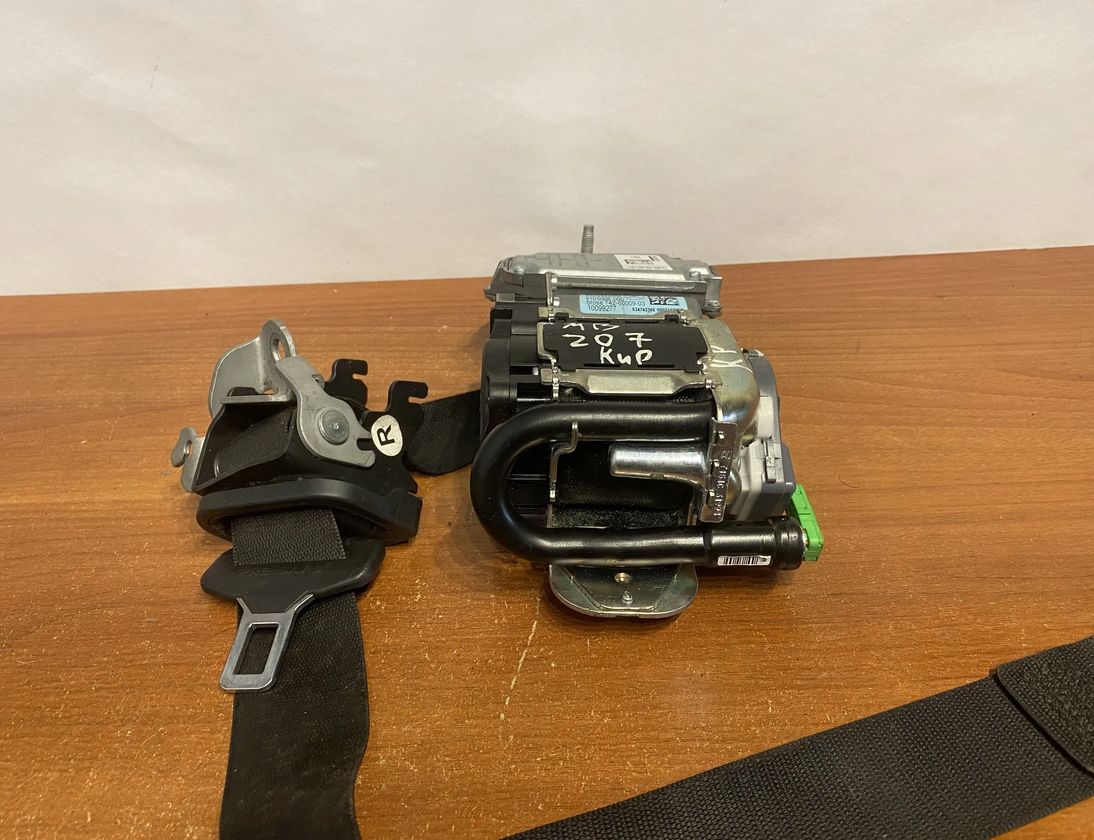 MERCEDES-BENZ E-Class W212/S212/C207/A207 (2009-2016) Venstre forreste sikkerhedssele A2078603585,#B287,610902000H,610035800D 15507601