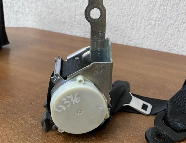 BMW 5 Series F10/F11 (2009-2017) Sikkerhedsseler 33061254B,33017492,33031009,39276,33028136,34075808,39809,34025147B,#G376 25715029