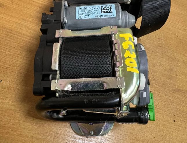 MERCEDES-BENZ E-Class W212/S212/C207/A207 (2009-2016) Venstre forreste sikkerhedssele 610035800D,A07303113,610902000,615416500,#F6201 30278809