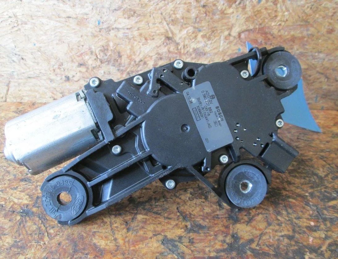 FORD C-Max 1 generation (2003-2010) Bagklap vinduesviskermotor 1689913,3M51-R17K441-AE,3M51-R17K441-AG,3M51R17K441AE,3M51R17K441AG 24849429