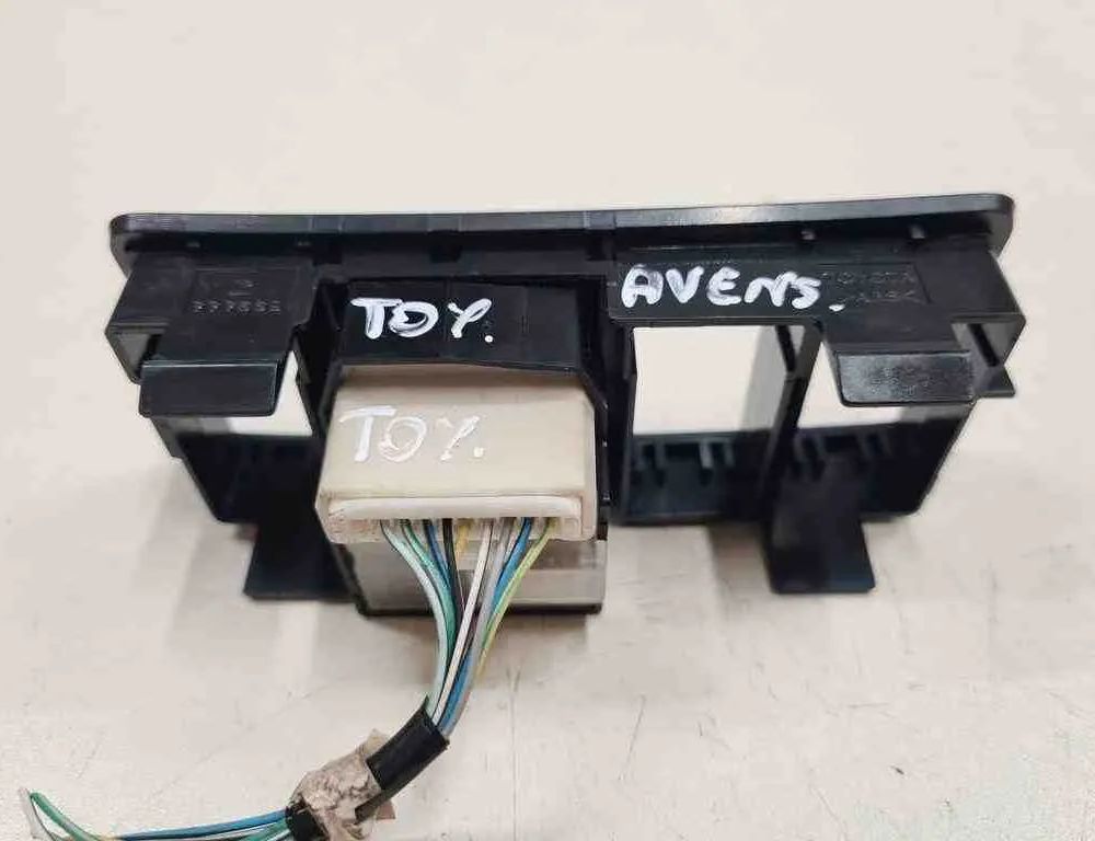 TOYOTA Avensis 2 generation (2002-2009) Kontakt til spejljustering 183575,R777669 32716805