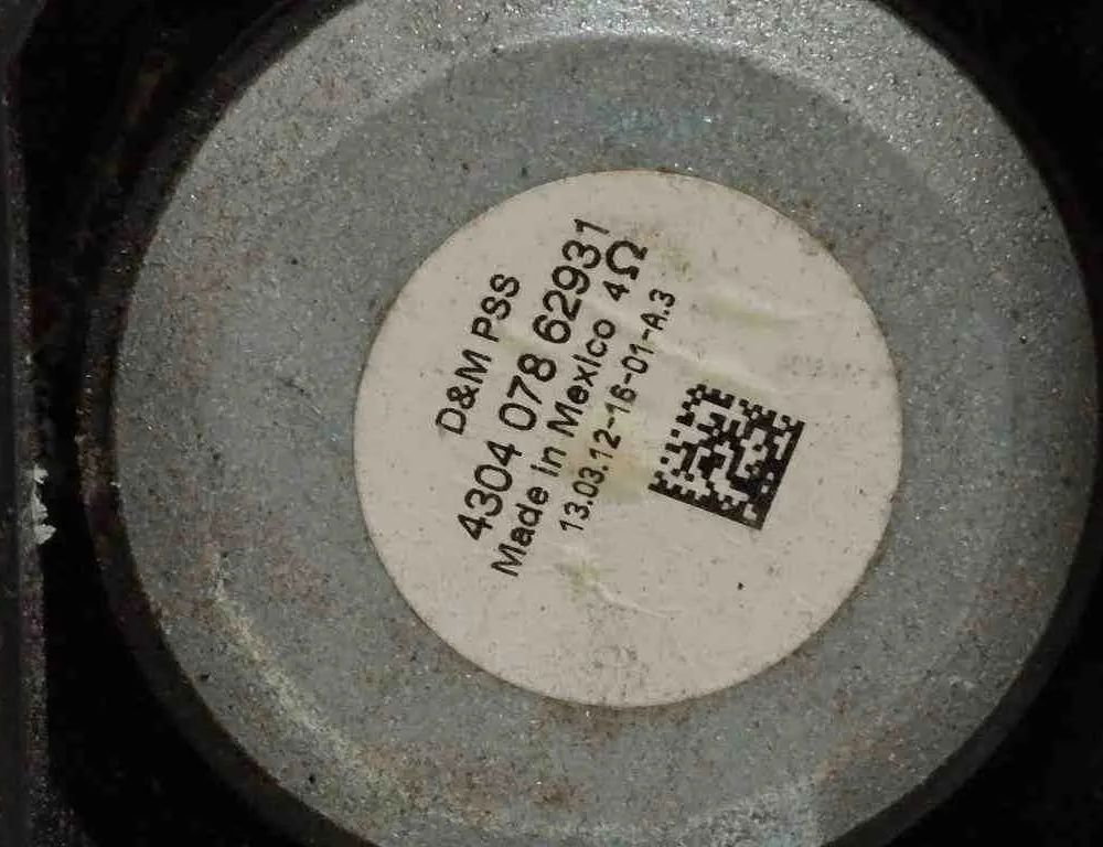 BMW X3 F25 (2010-2017) Subwoofer 18353410,6513921791302,430407862931 32726808