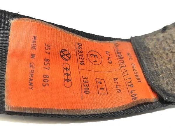 VOLKSWAGEN Passat B5 (1996-2005) Bagerste venstre sikkerhedssele 357857805 31376525