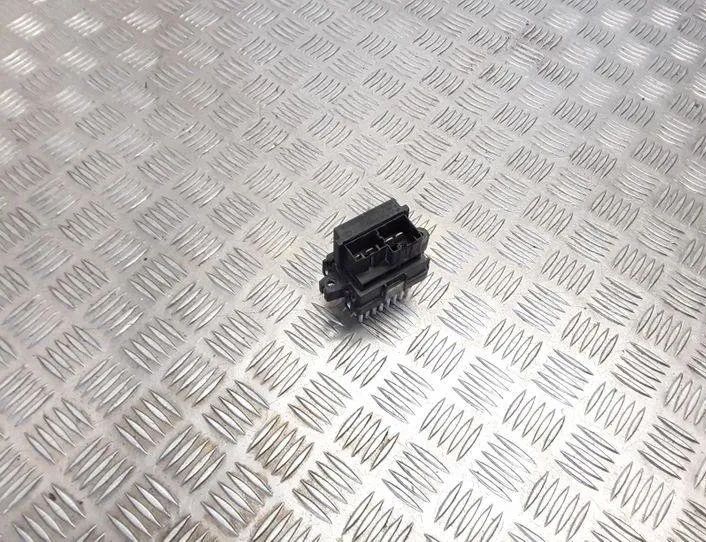 OPEL Astra J (2009-2020) Blæser relæ 011500056 20671944