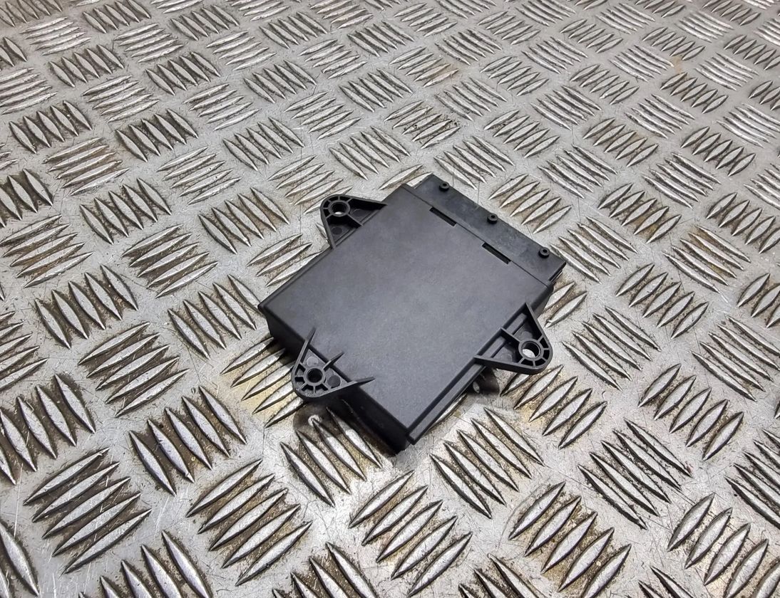 OPEL Vectra C (2002-2005) Kontrolenhed til venstre bagdør 13170178,360572197 27890537