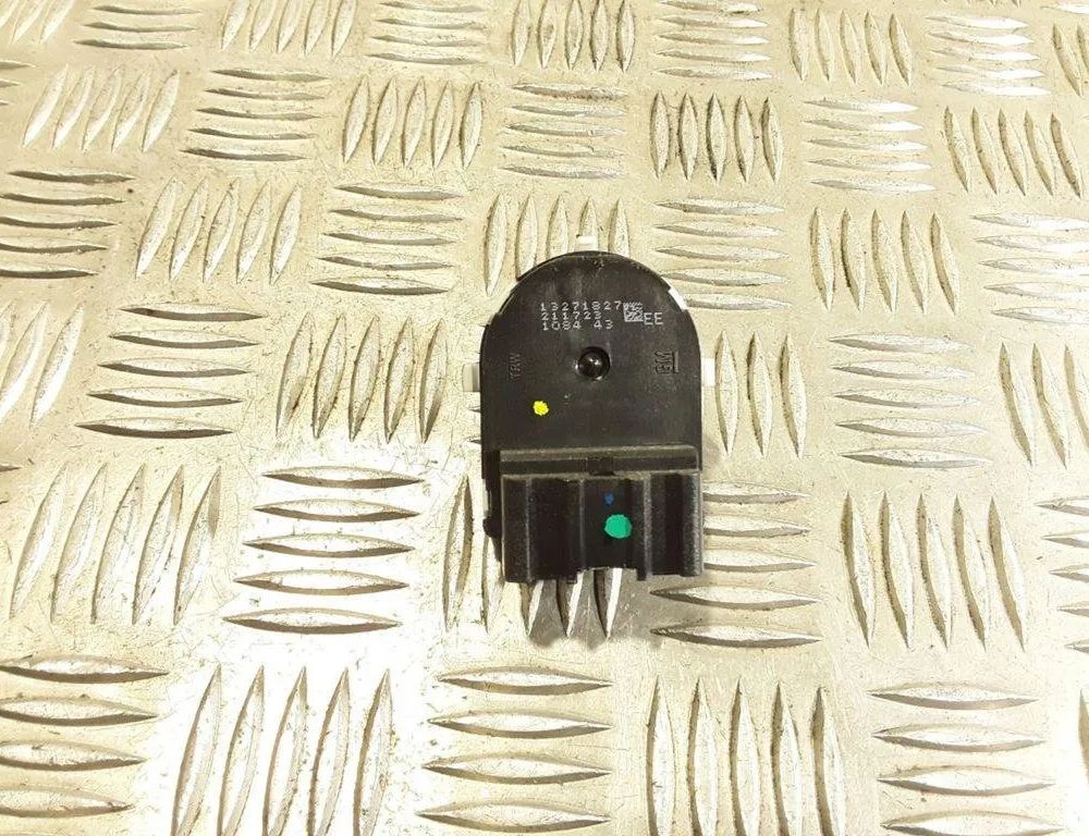 OPEL Meriva 2 generation (2010-2020) Kontakt til spejljustering 13271827 31984569