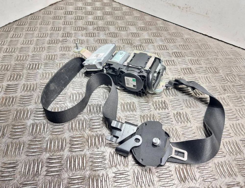 MERCEDES-BENZ E-Class W211/S211 (2002-2009) Forreste højre sikkerhedssele 05360127,617112200 32860980