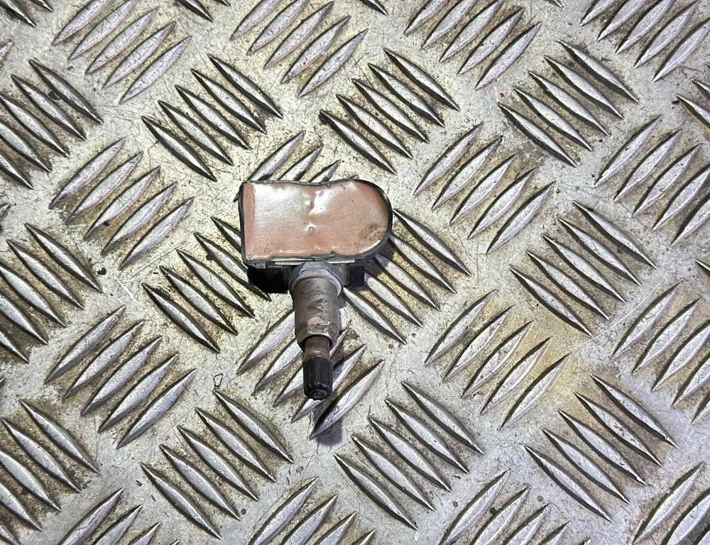 HYUNDAI i30 GD (2 generation) (2012-2017) Dæktrykssensor 529333N100,529332M650 32863671