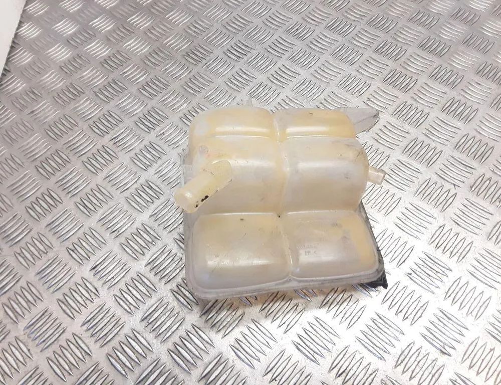 FORD Focus 3 generation (2011-2020) Ekspansionsbeholder AV418K218D,8V618K218A 32958120