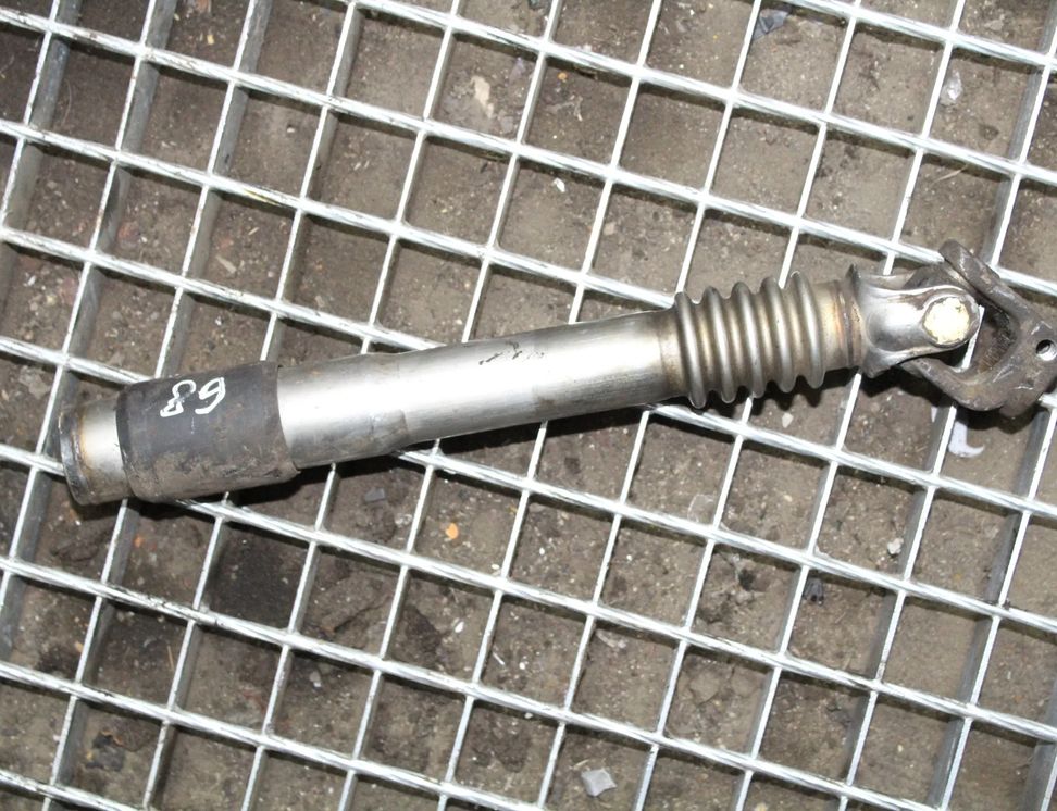 BMW 6 Series E63/E64 (2003-2010) Ratstammeakselled 22915342