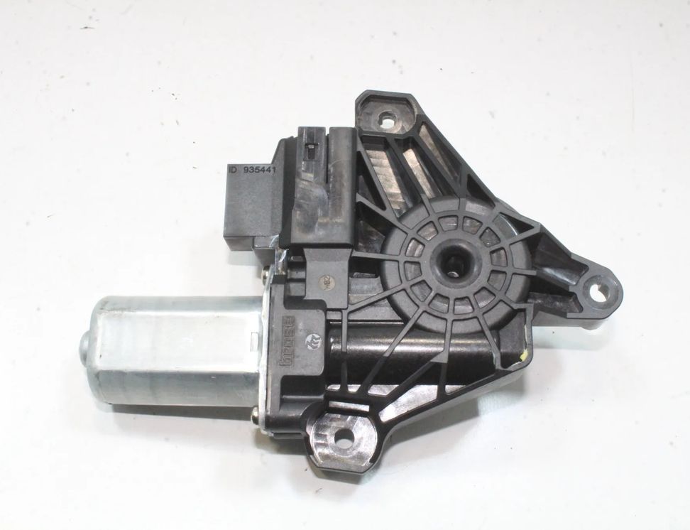 MERCEDES-BENZ GLA-Class X156 (2013-2020) Bagerste venstre dør vindue kontrolmotor A2469063100 31566288