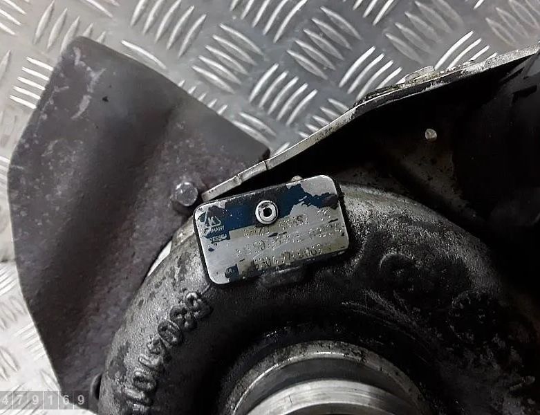 LAND ROVER Discovery 4 generation (2009-2016) Turbolader 4h2q6k682ck 28611694