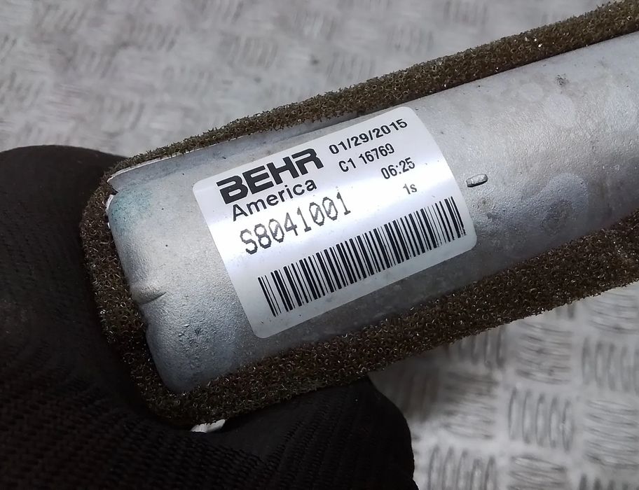 DODGE Campingvogn 5 generation (2007-2020) Indvendig varmeradiator S8041001 27638740