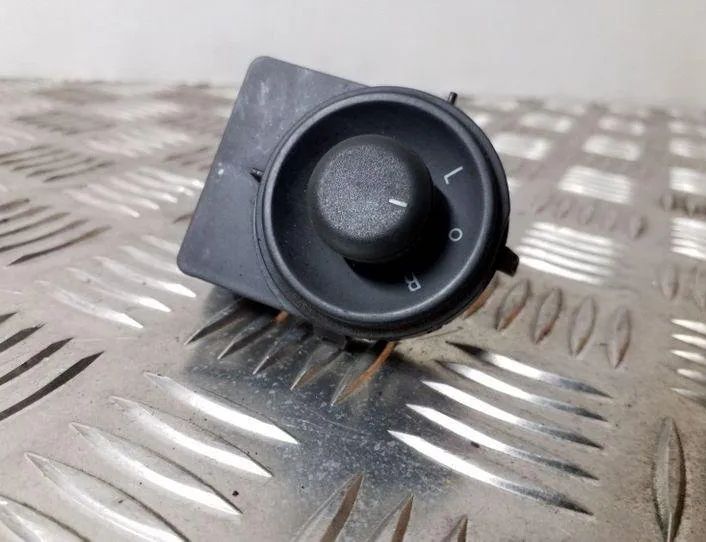 OPEL Astra J (2009-2020) Kontakt til spejljustering 13271827 25145214