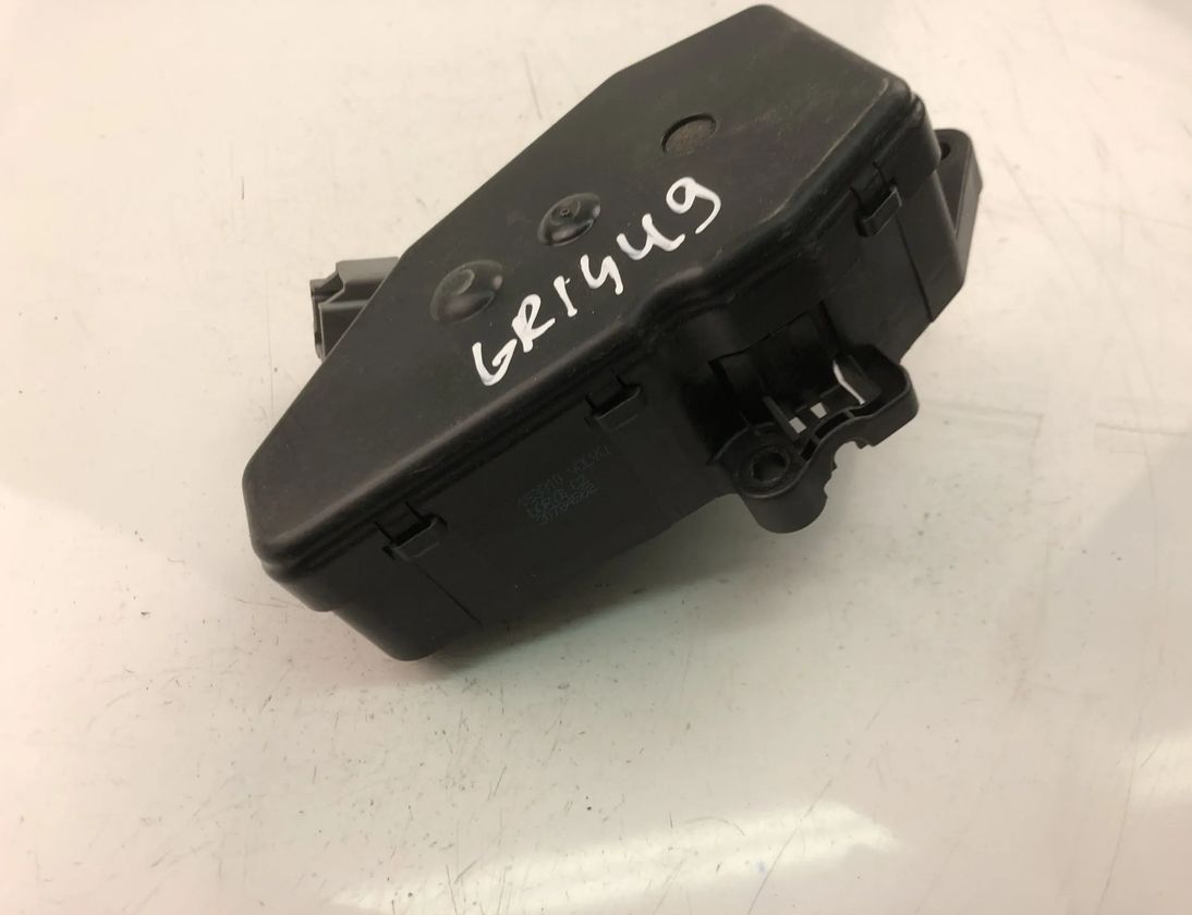 VOLVO XC60 1 generation (2008-2017) Styreenhed 30784562 15956157