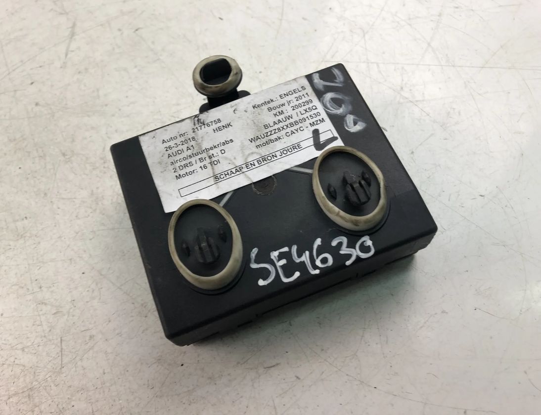 AUDI A1 8X (2010-2020) Styreenhed 8X0959792B 17489480