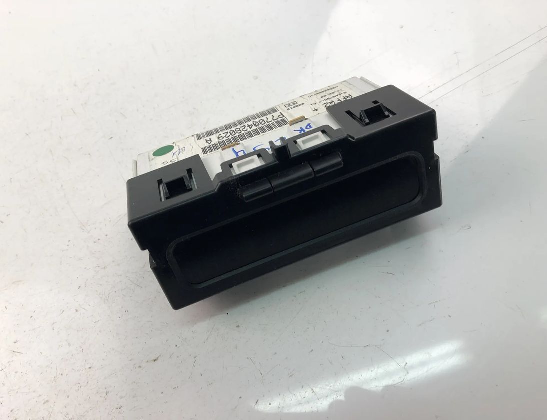 RENAULT Scenic 1 generation (1996-2003) Info display P7700428029A 17724628