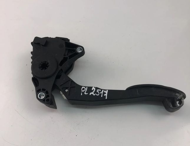 RENAULT Master 3 generation (2010-2023) Gaspedalholder 180101626R 20472365