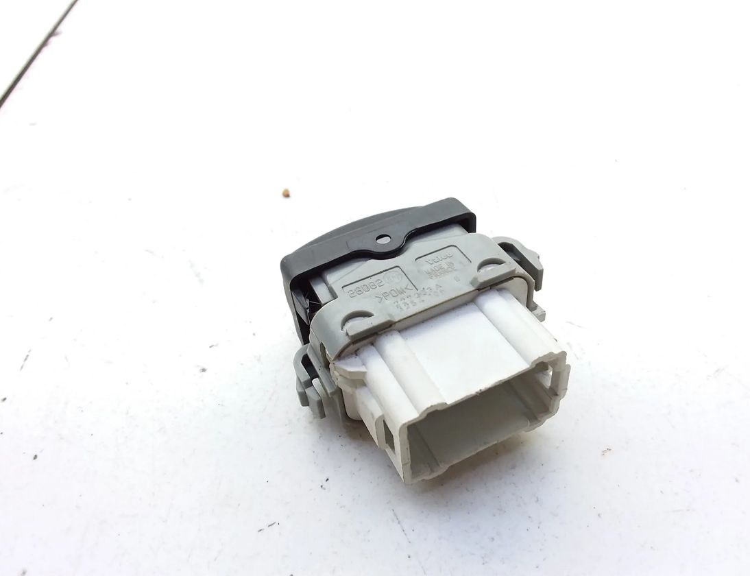 RENAULT Espace 4 generation (2002-2014) Centrallåskontakt 28082,3254,227203a 12549910