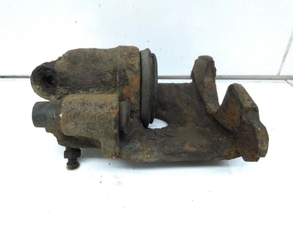 VOLKSWAGEN Vento 1 generation (1992-1998) Venstre forreste bremsekaliber 20369358