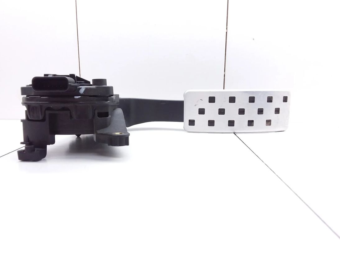 RENAULT Captur 1 generation (2013-2019) Gaspedal 180026380R 23099573