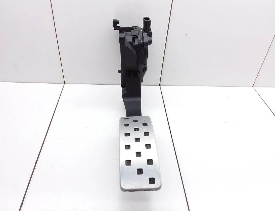RENAULT Captur 1 generation (2013-2019) Gaspedal 180026380R 23099573