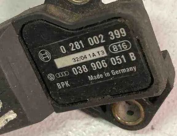VOLKSWAGEN Golf 8 generation (2019-2023) MAP sensor 32640285
