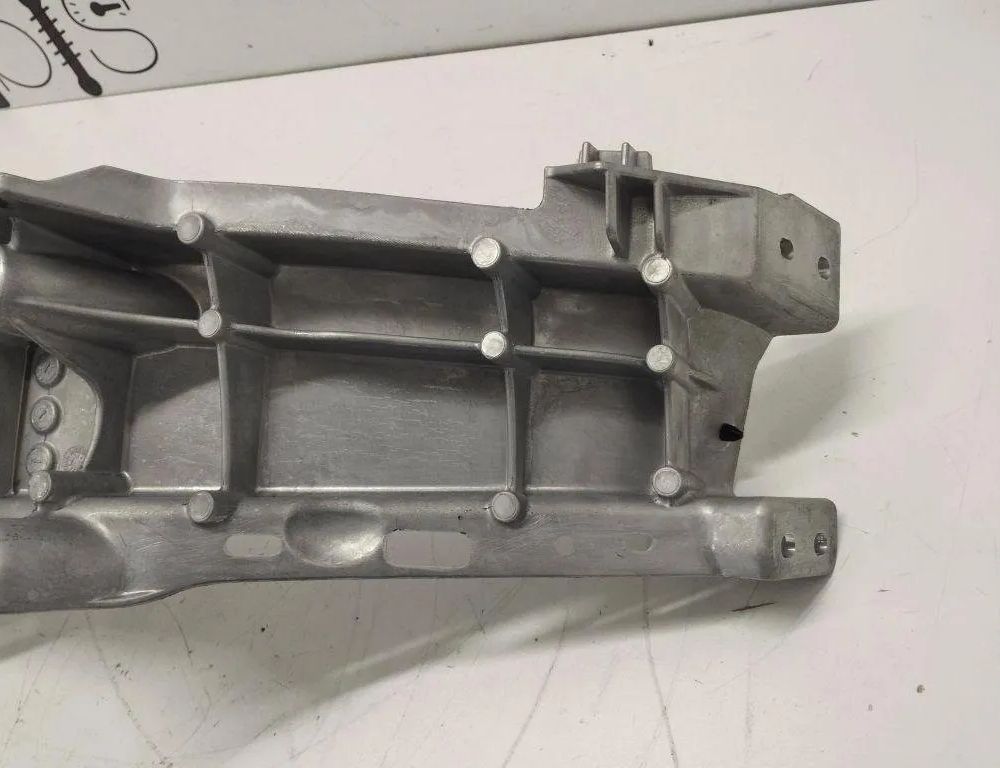 MERCEDES-BENZ C-Class W205/S205/C205 (2014-2023) Andre kropsdele A2056400700 32196414