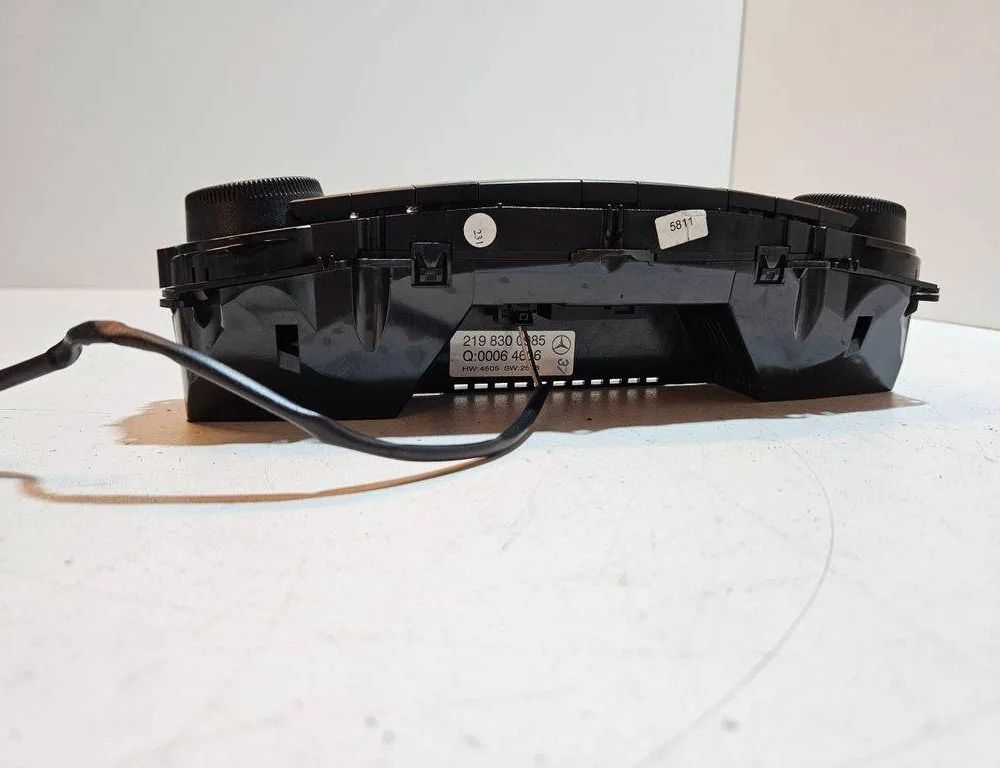 MERCEDES-BENZ CLS-Class C219 (2004-2010) Andre kontrolenheder 2198300985 31062869