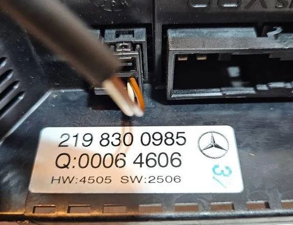 MERCEDES-BENZ CLS-Class C219 (2004-2010) Andre kontrolenheder 2198300985 31062869