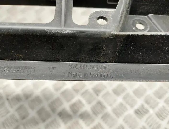 PORSCHE Panamera 970 (2009-2016) Bageste venstre kofangerbeslag 97050564101 24229011