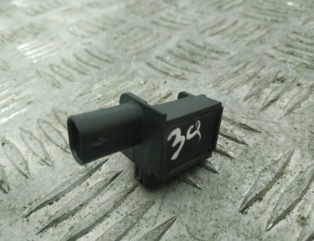 AUDI Q3 F3 (2018-2024) Crash Impact Sensor 5Q0907651 17633422