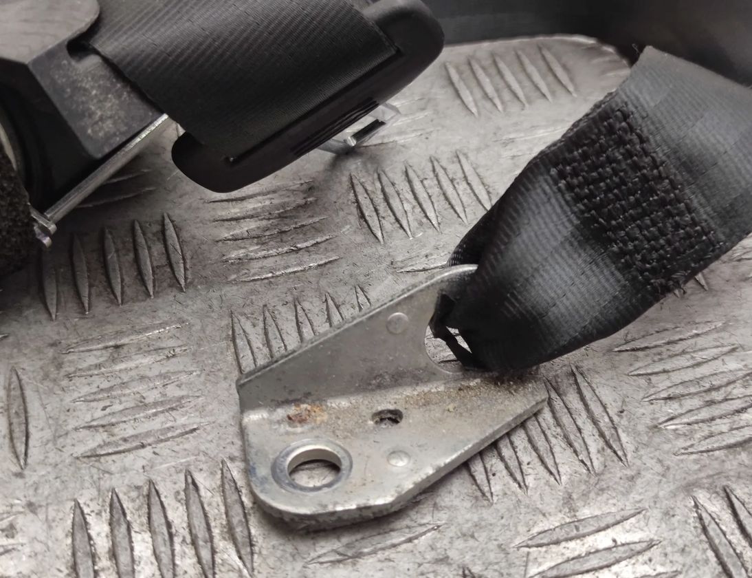 VOLKSWAGEN Tiguan 1 generation (2007-2017) Bagerste venstre sikkerhedssele 5N0857805,34021700A,33017492B,193857797A 17991856