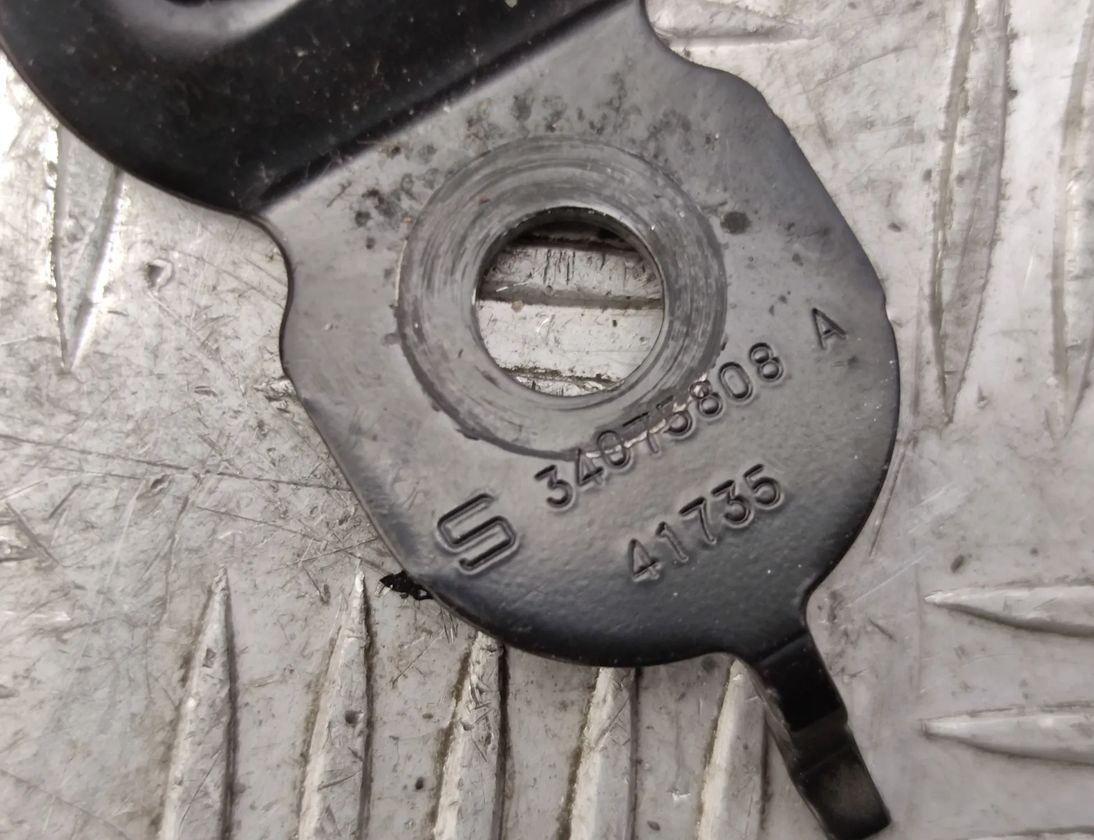 BMW 5 Series F10/F11 (2009-2017) Højre bagerste sikkerhedssele 33061254,34075808,9163237 26009757