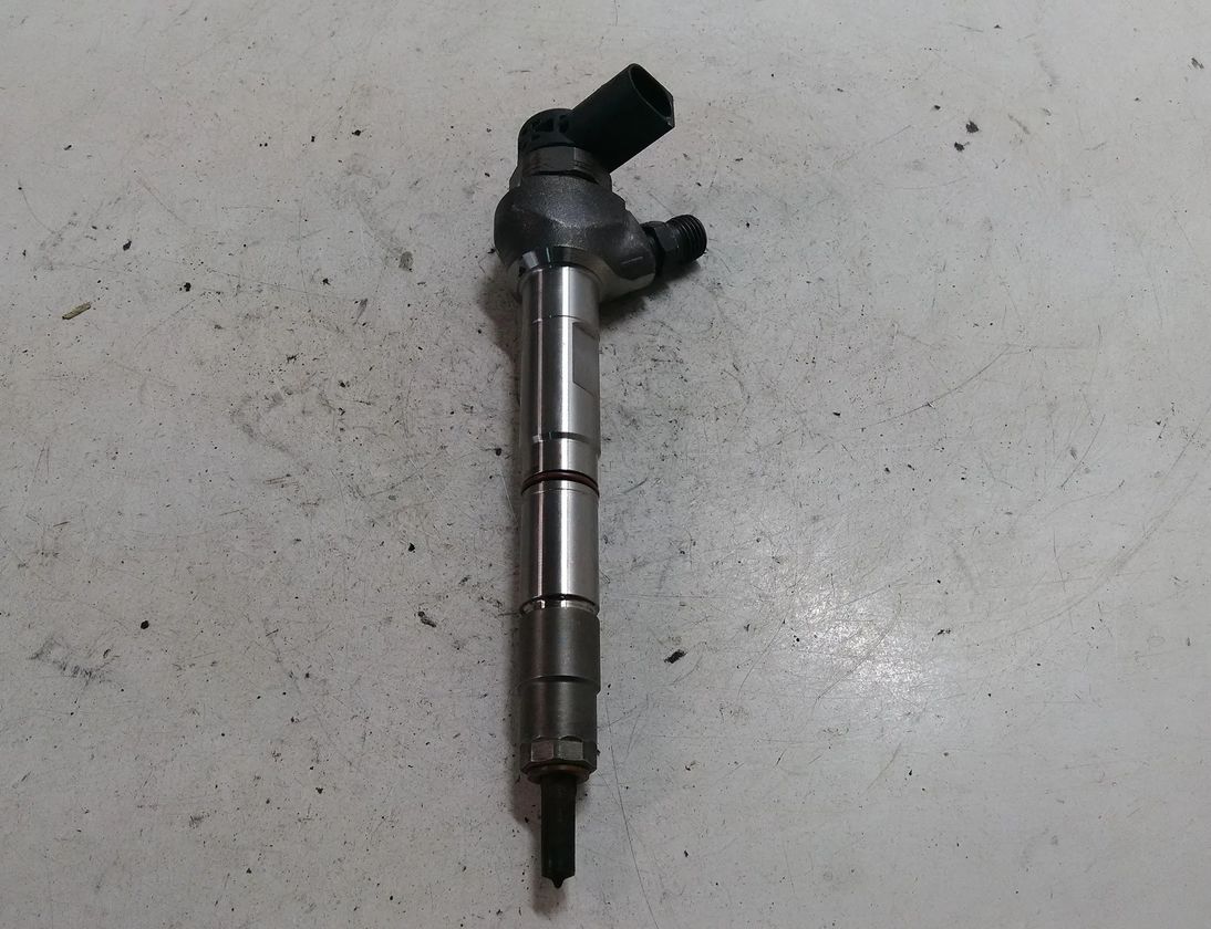 VOLKSWAGEN Golf 7 generation (2012-2024) Brændstofinjektor 0445110471,04L130277AE 28388965