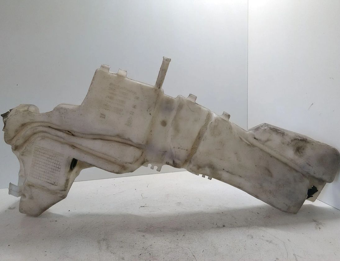 FORD C-Max 1 generation (2003-2010) Vinduesvaskertank 3M5113K163AC 28405565