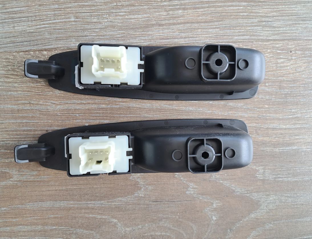 RENAULT Zoe 1 generation (2012-2023) Kontrolkontakter til venstre bagdørs rude 809506952r 30302590