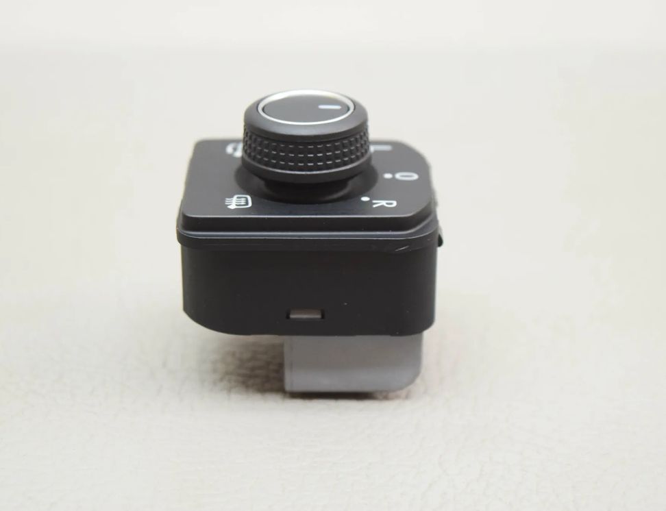 VOLKSWAGEN Tiguan 2 generation (2016-2024) Kontakt til spejljustering 3G0959565C 25098416