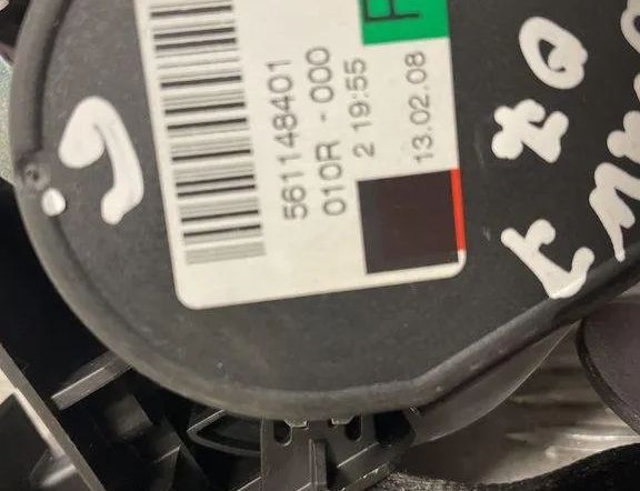 BMW 7 Series E65/E66 (2001-2008) Højre bagerste sikkerhedssele 561148401 31575106