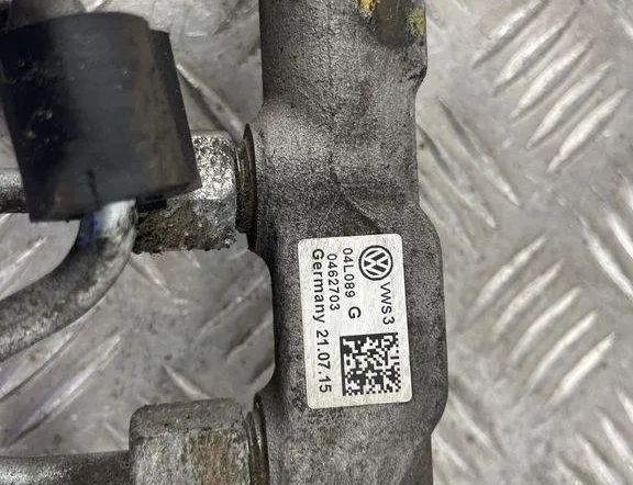 VOLKSWAGEN Passat B7 (2010-2015) Brændstofskinne 04L089G 31609228