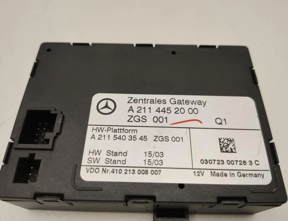 MERCEDES-BENZ E-Class W211/S211 (2002-2009) Gateway kontrolenhed A2114452000 31983394