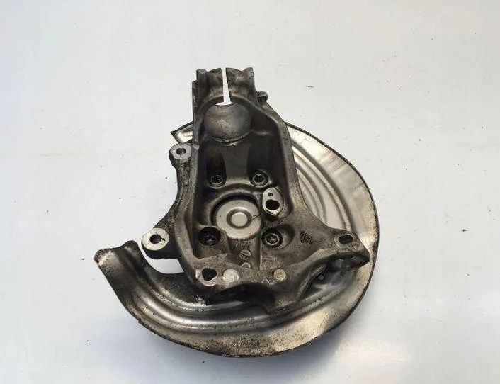 BMW 3 Series G20/G21/G28 (2018-2024) Forreste venstre hjulnav 6878609 24267618