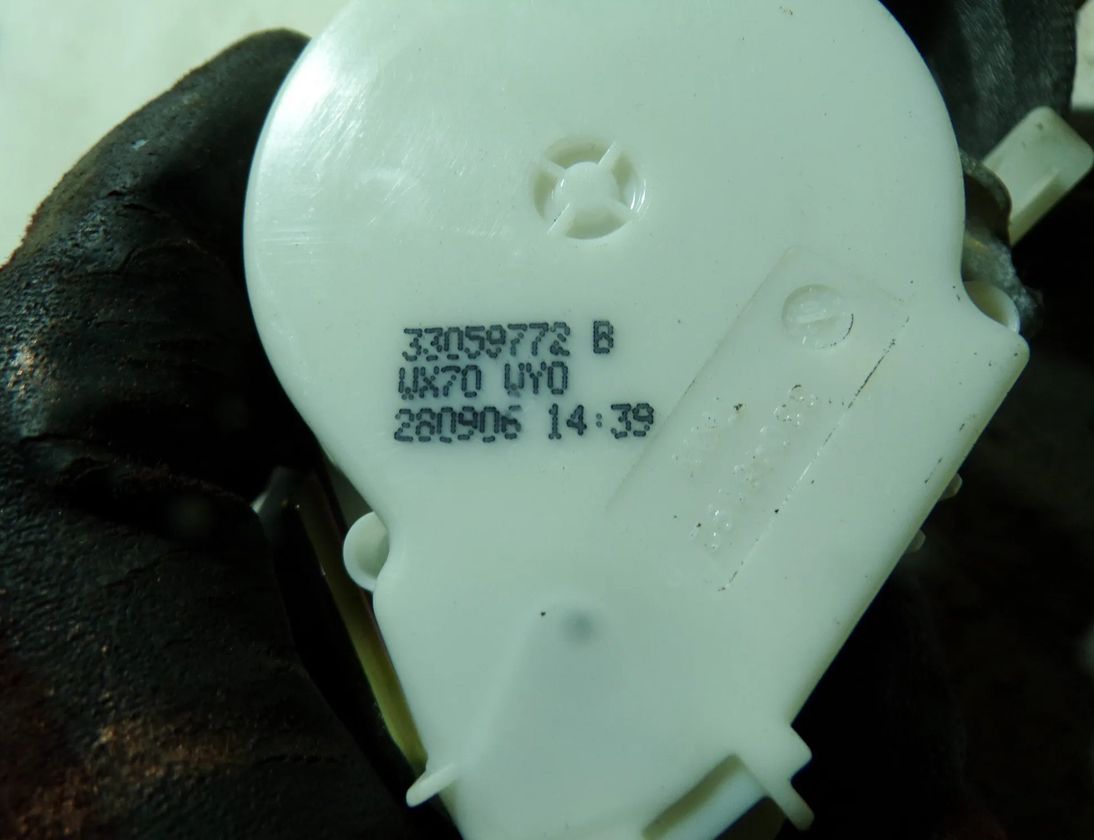 VOLKSWAGEN Passat Variant 1 generation (2010-2024) Bagerste venstre sikkerhedssele 33059772B,193857737A 23417162