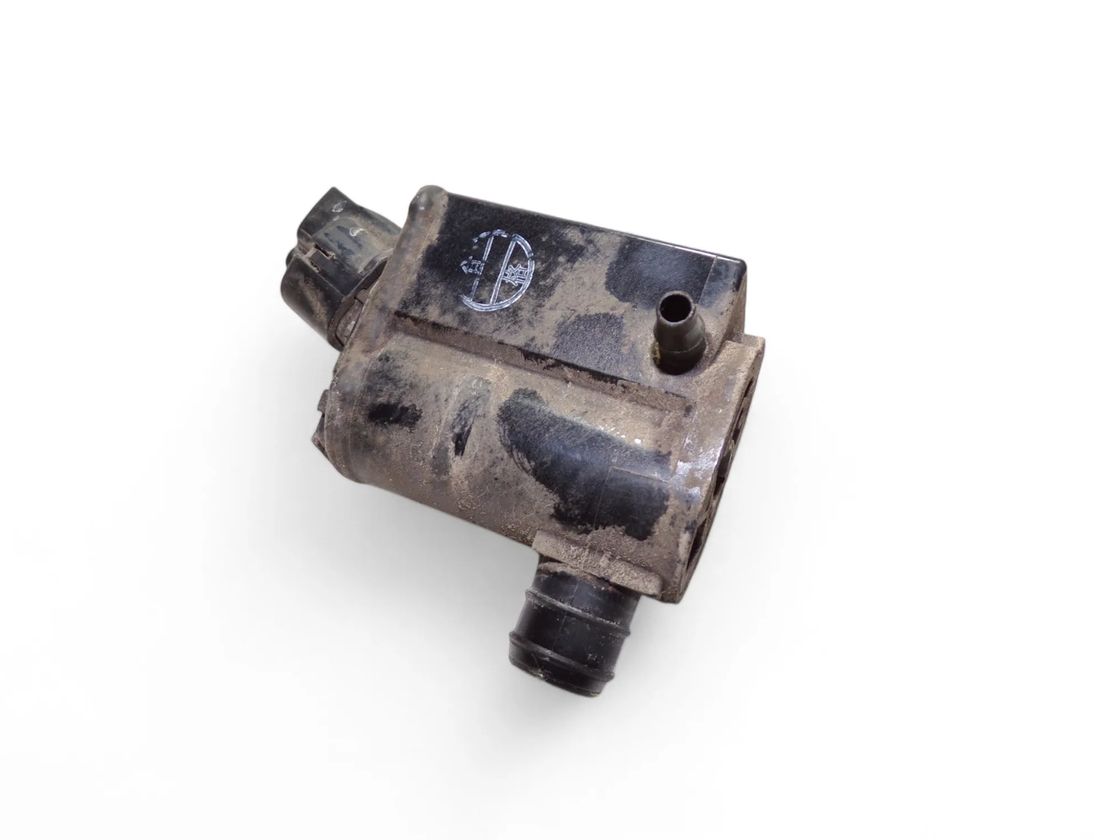 HYUNDAI i30 GD (2 generation) (2012-2017) Vasketankmotor 985101W000 27845190