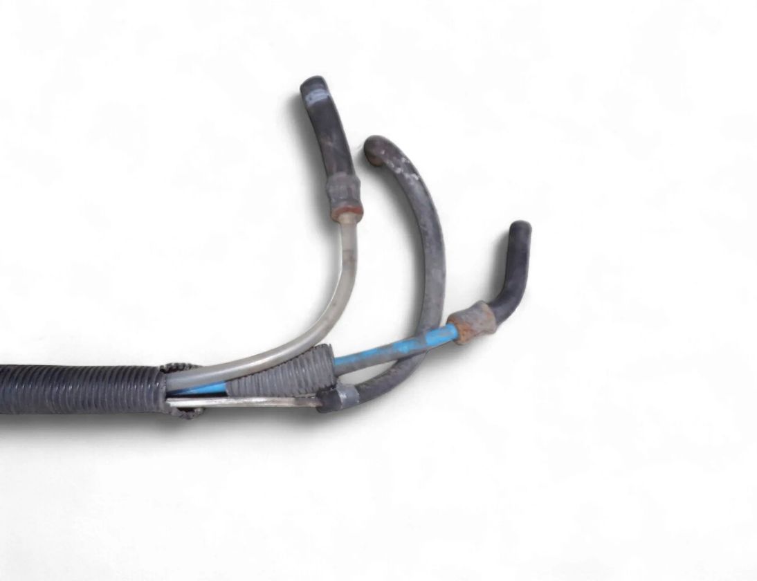 VOLKSWAGEN Transporter T4 (1990-2003) Brændstofinjektorens forsyningsledning/rør 33085262