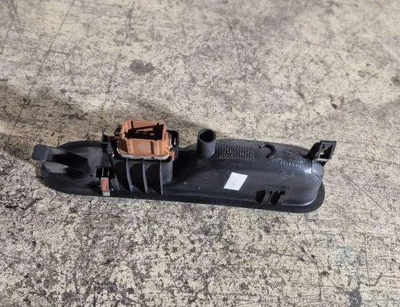 RENAULT Espace 4 generation (2002-2014) Forreste venstre dør vindueskontakt 8200322947 31504890