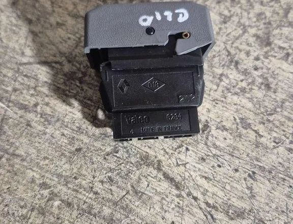 RENAULT Clio 1 generation (1990-1998) Tågelyskontakt 6264 31507451