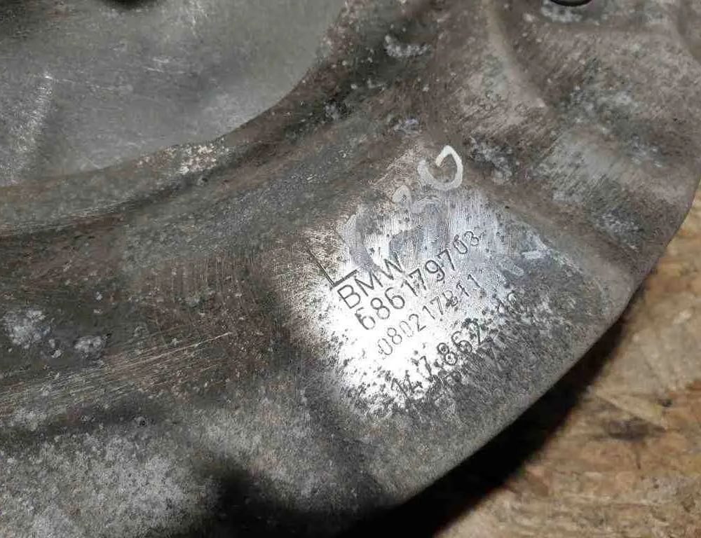 BMW 5 Series G30/G31 (2016-2023) Forreste venstre hjulnav 6861797,6884381,312068843381 32614902