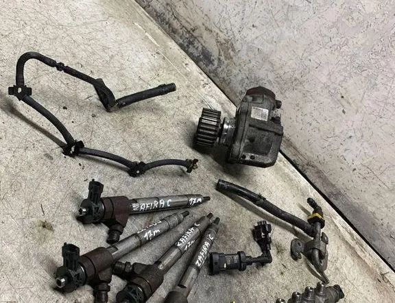 OPEL Zafira Brændstofindsprøjtningssæt 55494494,55578285,0445876020,55579532,55488616 32116371